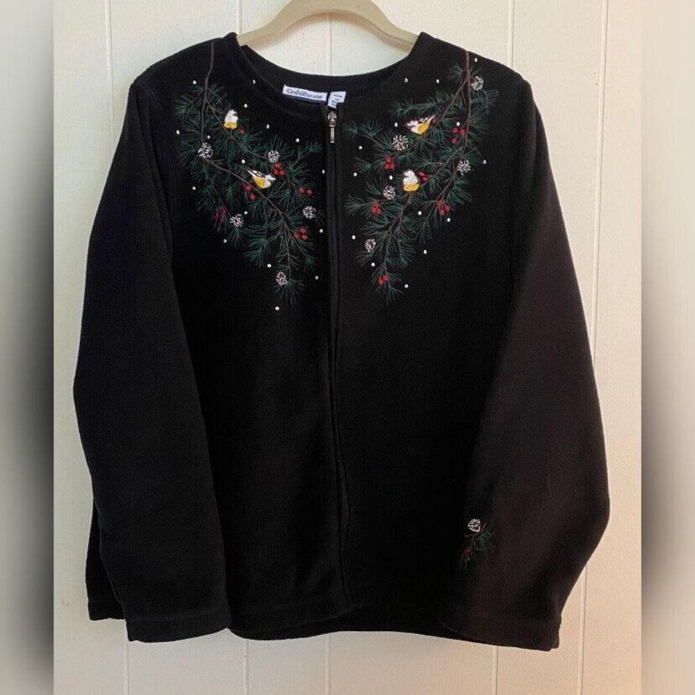 Croft & Barrow Sweatshirt Women’s 1X Black Embroidered Holly Berries Grandmacore